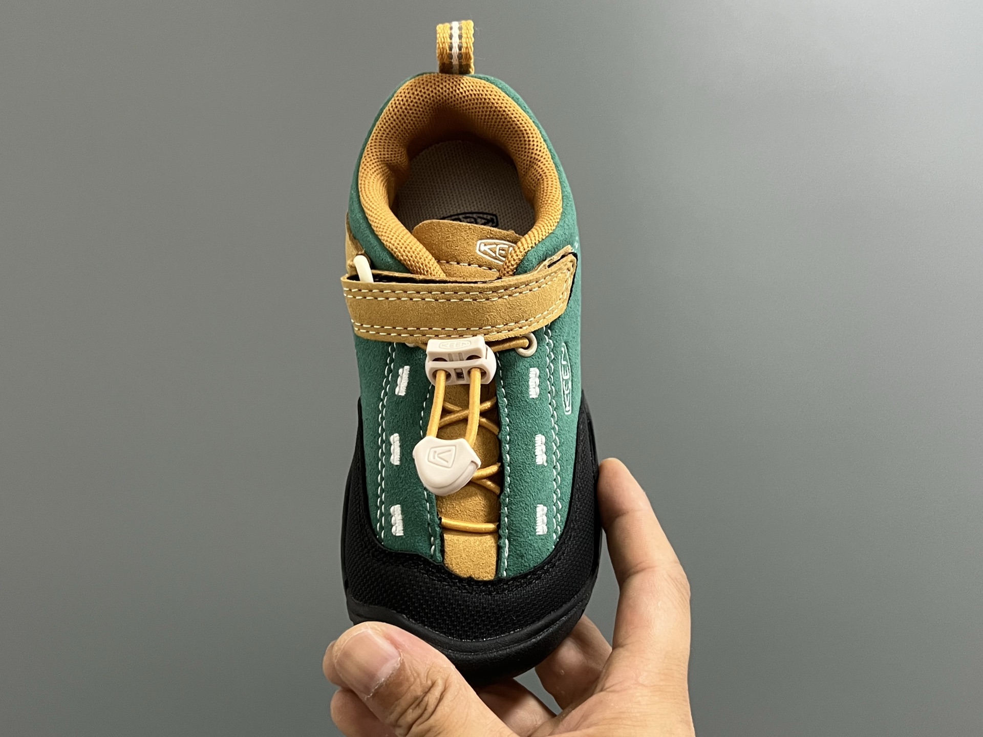 图片[8]-KEEN 新配色户外儿童登山鞋 尺码：24-37码 祖国版YYDS 新配色好好看😍 优质麂皮面料，轻微防水💧 魔术贴➕松紧带设计，穿脱方便✔️ 橡胶耐磨防滑大底，脚感超赞👍🏻-选品中心