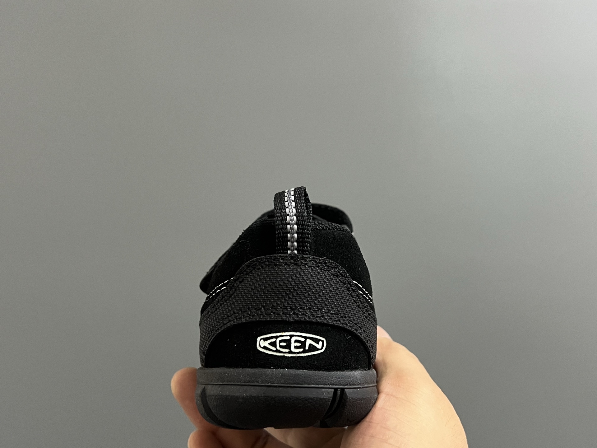 图片[7]-KEEN 新配色户外儿童登山鞋 尺码：24-37码 祖国版YYDS 新配色好好看😍 优质麂皮面料，轻微防水💧 魔术贴➕松紧带设计，穿脱方便✔️ 橡胶耐磨防滑大底，脚感超赞👍🏻-选品中心