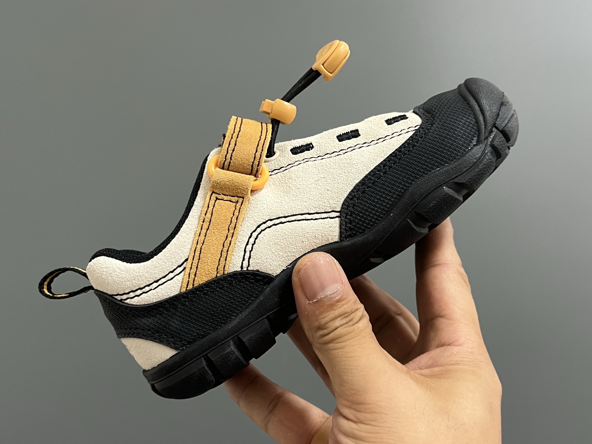 图片[6]-KEEN 新配色户外儿童登山鞋 尺码：24-37码 祖国版YYDS 新配色好好看😍 优质麂皮面料，轻微防水💧 魔术贴➕松紧带设计，穿脱方便✔️ 橡胶耐磨防滑大底，脚感超赞👍🏻-选品中心