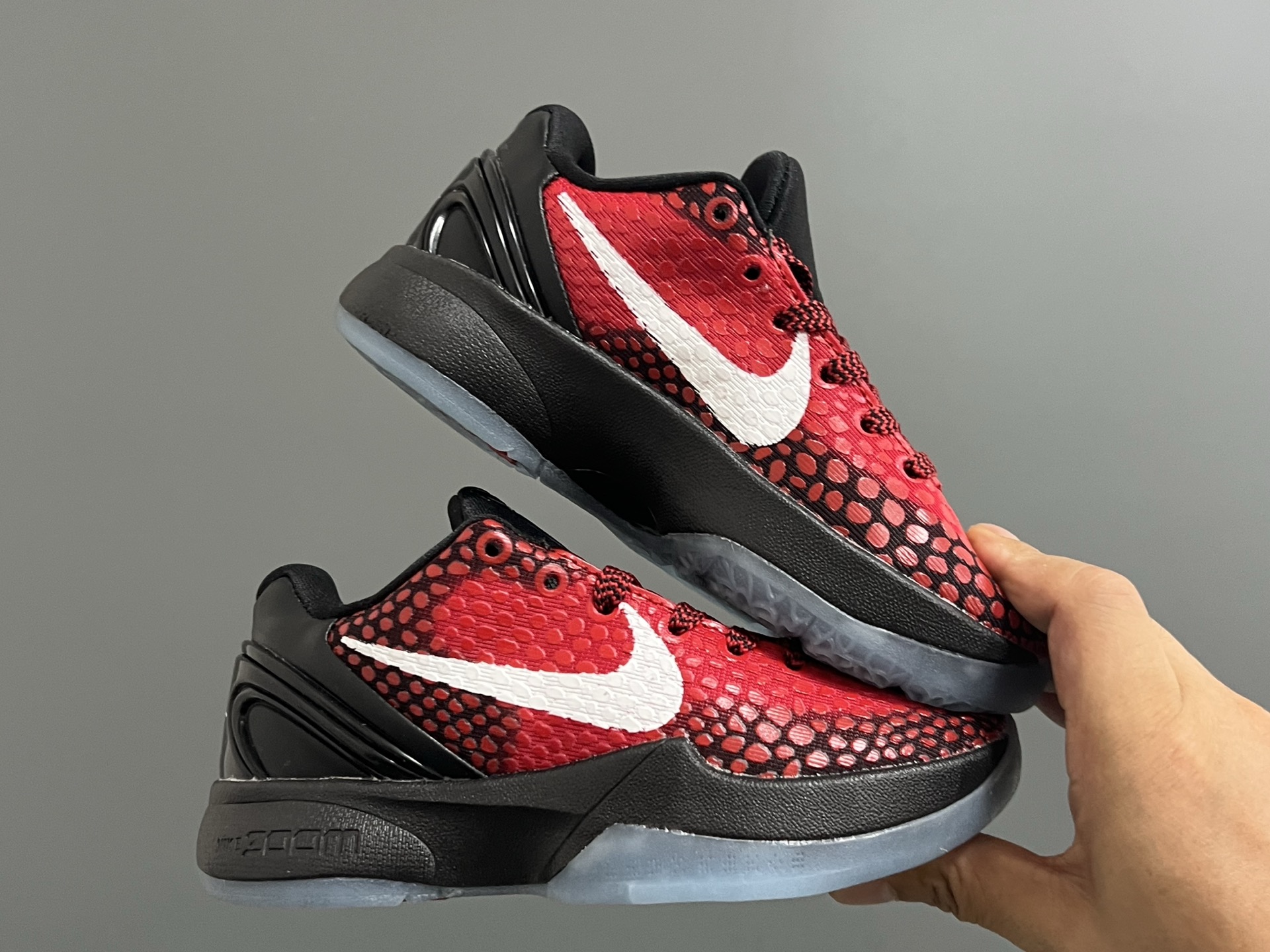 图片[9]-调NK 科比6代儿童系带篮球鞋28-39码 经典科比6代系列🏀 优质面料，透气又舒适☁️ 橡胶耐磨防滑大底，脚感不言而喻✌🏻-选品中心