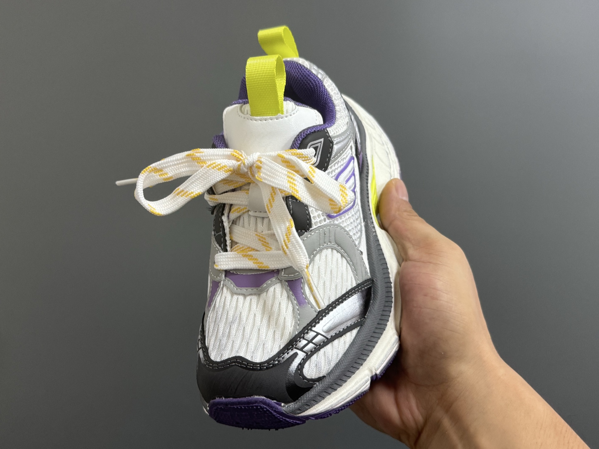 图片[3]-海外版巴黎世家10代儿童魔术贴老爹鞋26-37码 优质面料拼接，质感满满💯魔术贴设计，穿脱方便✌🏻耐磨防滑大底，脚感超赞👍🏻-选品中心