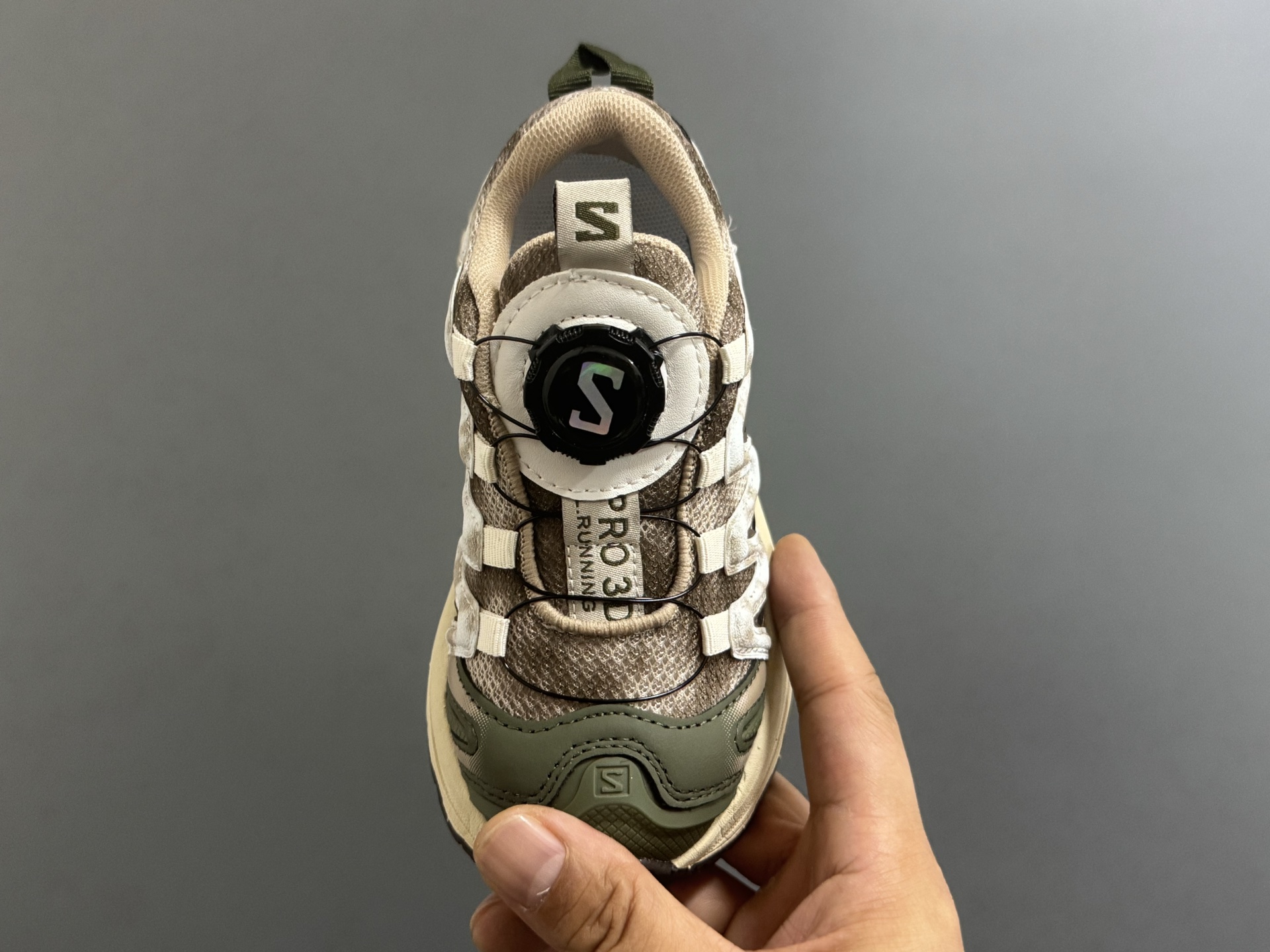 图片[8]-海外版萨家新款3D锁扣儿童运动鞋 尺码：26-37码 经典萨洛蒙3D系列 锁扣设计，穿脱方便✌🏻 耐磨防滑大底，脚感超赞👍🏻-选品中心