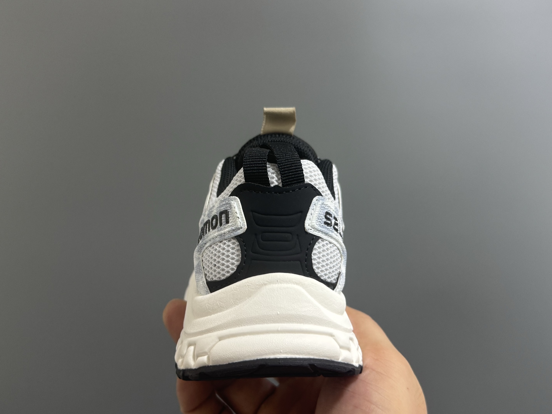 图片[6]-海外版萨家新款3D锁扣儿童运动鞋 尺码：26-37码 经典萨洛蒙3D系列 锁扣设计，穿脱方便✌🏻 耐磨防滑大底，脚感超赞👍🏻-选品中心