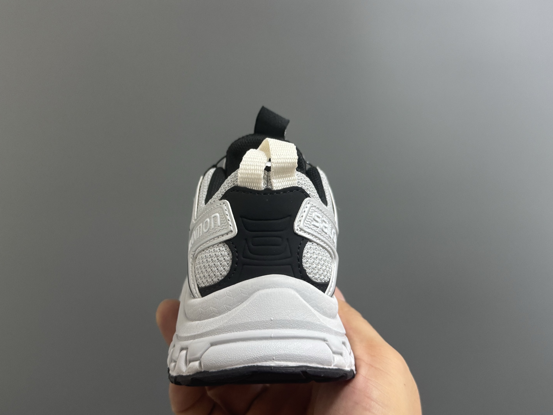 图片[7]-海外版萨家新款3D锁扣儿童运动鞋 尺码：26-37码 经典萨洛蒙3D系列 锁扣设计，穿脱方便✌🏻 耐磨防滑大底，脚感超赞👍🏻-选品中心