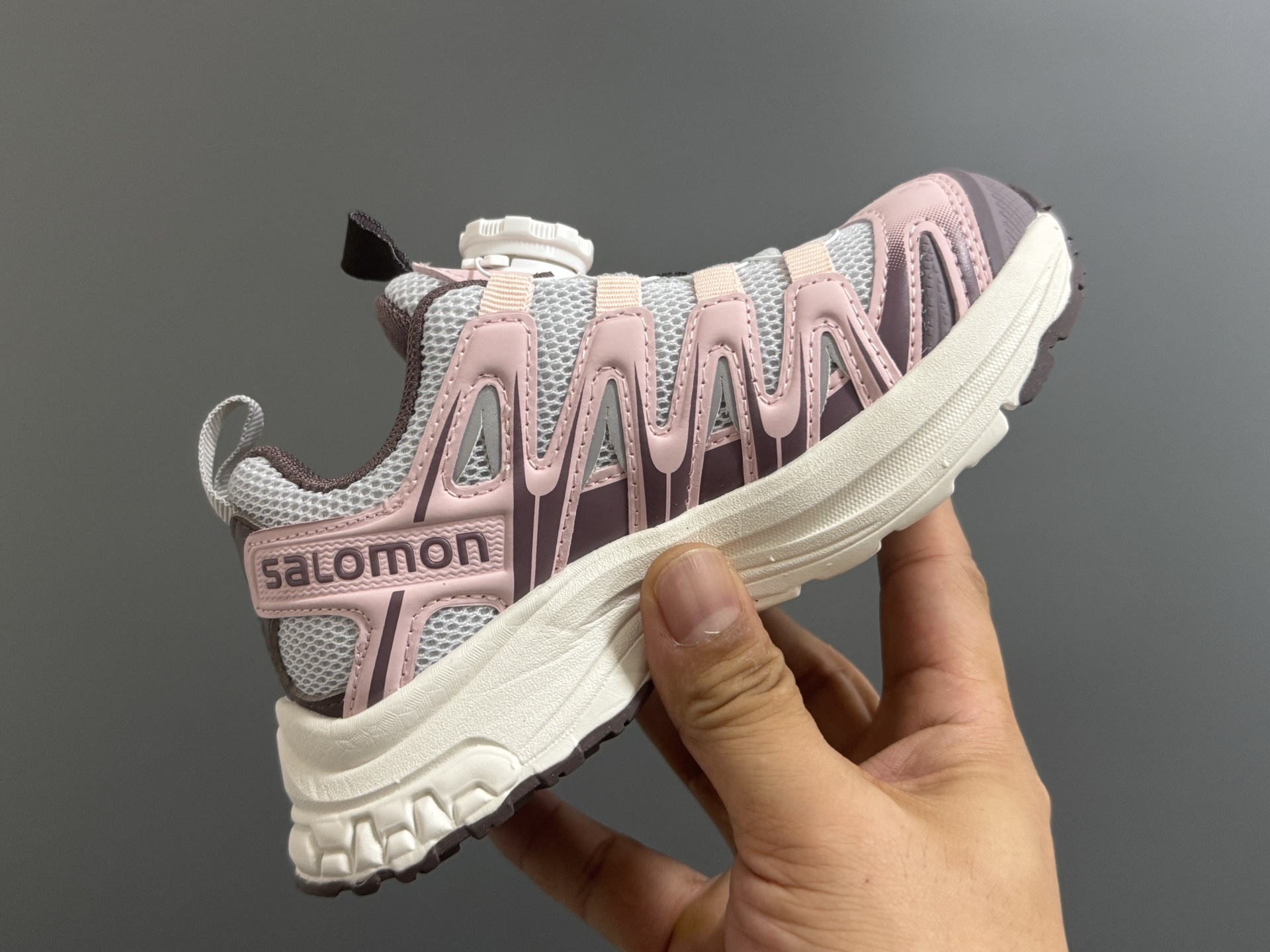 图片[6]-海外版萨家新款3D锁扣儿童运动鞋 尺码：26-37码 经典萨洛蒙3D系列 锁扣设计，穿脱方便✌🏻 耐磨防滑大底，脚感超赞👍🏻-选品中心