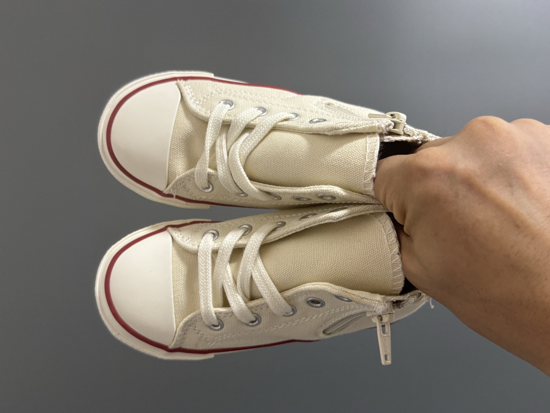 匡W高帮侧开拉链儿童休闲鞋 尺码：24-35码 经典系列🔥 侧开拉链设计，穿脱超方便✌🏻 耐磨防滑大底，脚感超舒适☁️-选品中心