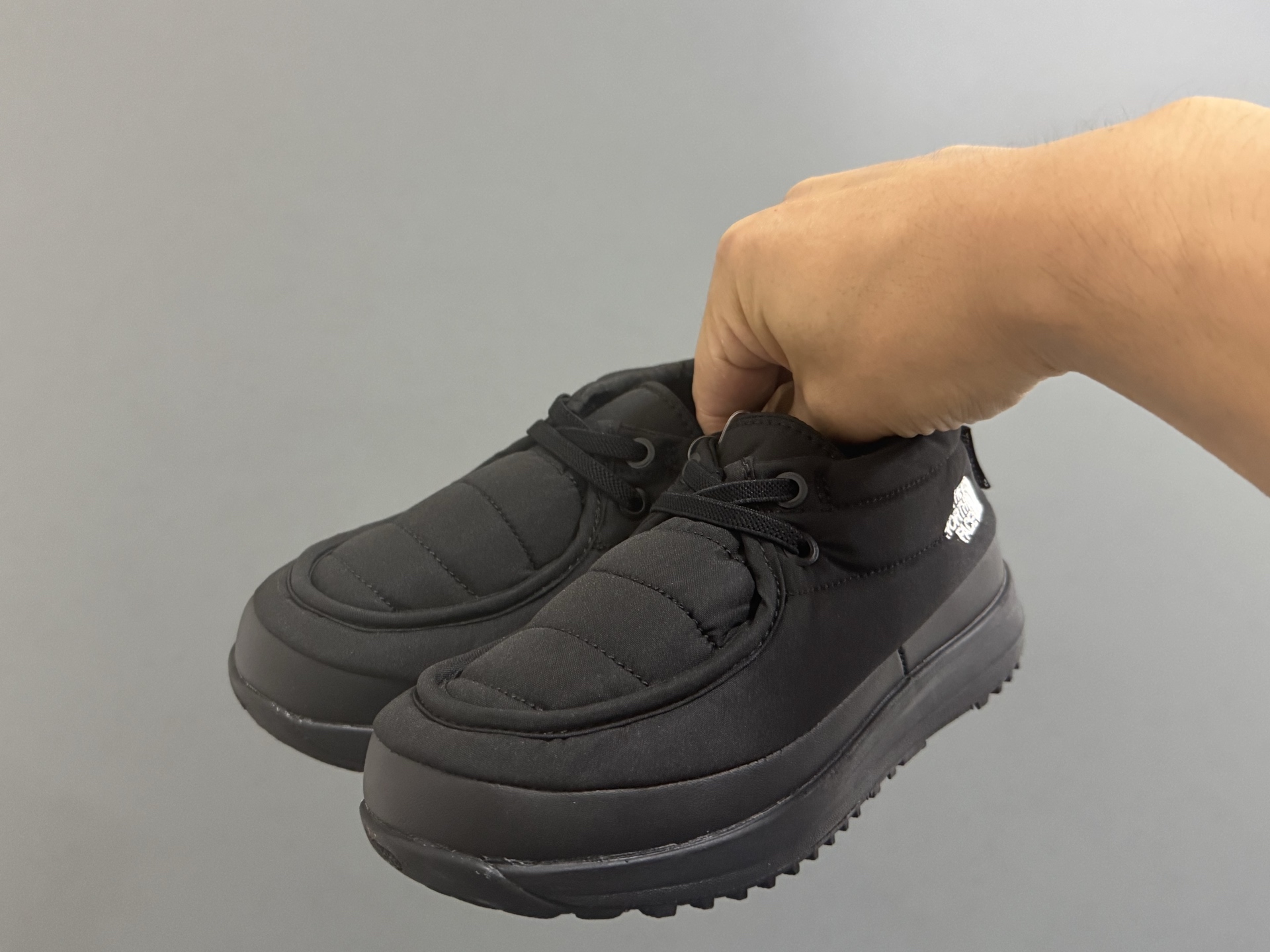 图片[2]-北家新款882松紧带儿童棉鞋 尺码：28-35码 经典北面棉鞋❄️ 松紧带设计，穿脱方便✌🏻 优质面料拼接，保暖又舒适☁️ 原装耐磨防滑大底，脚感超赞👍🏻-选品中心