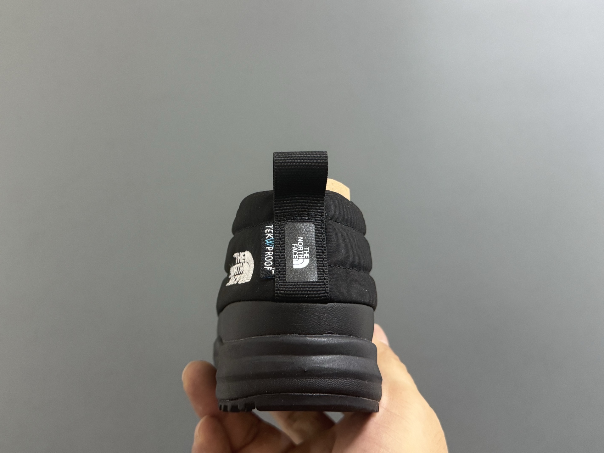 图片[6]-北家新款882松紧带儿童棉鞋 尺码：28-35码 经典北面棉鞋❄️ 松紧带设计，穿脱方便✌🏻 优质面料拼接，保暖又舒适☁️ 原装耐磨防滑大底，脚感超赞👍🏻-选品中心