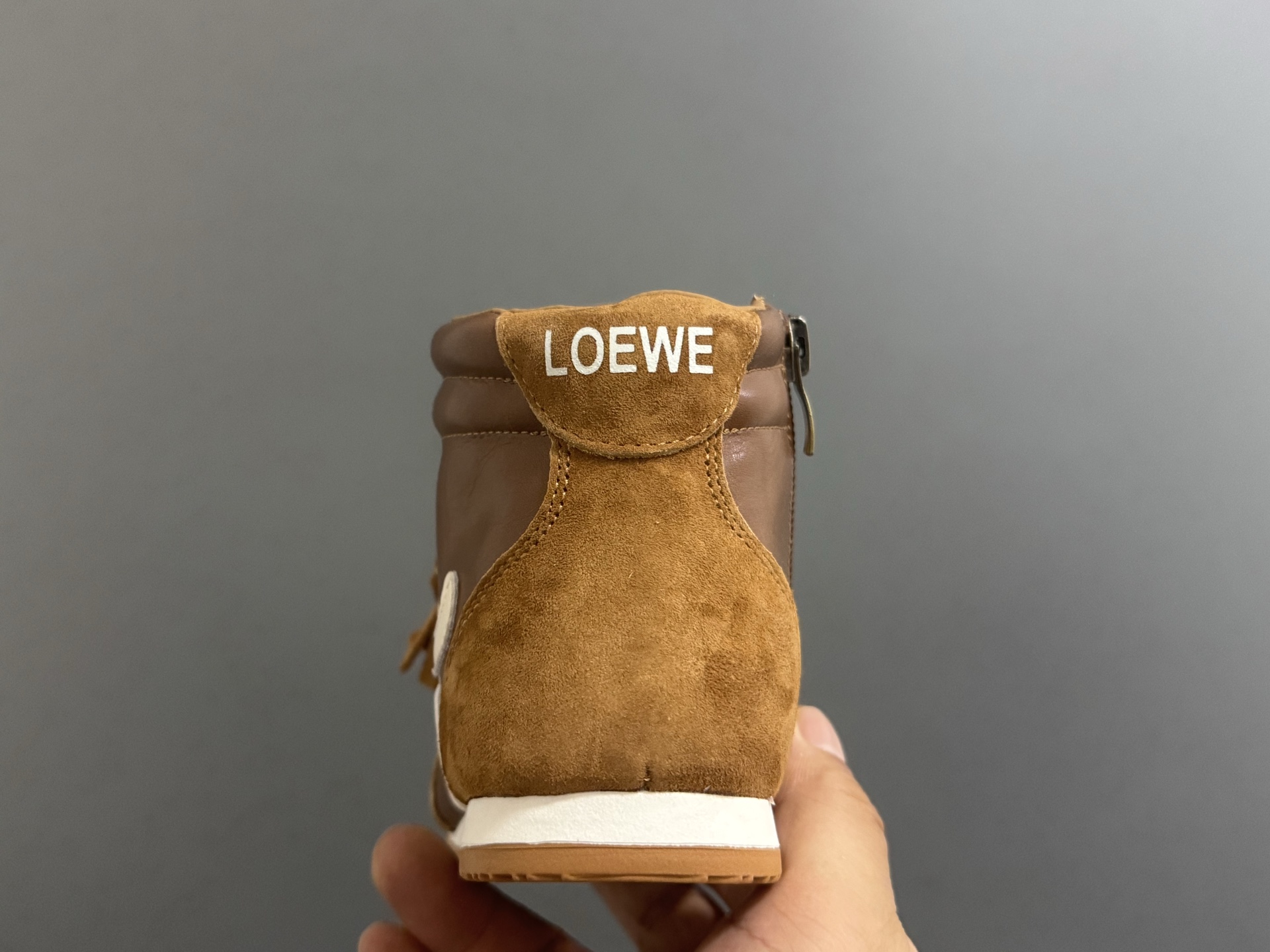 图片[7]-罗意威新款高帮拉链儿童休闲鞋 尺码：26-37码 经典罗意威款式🆕 高帮拉链款式设计，保护稚嫩脚踝👍🏻 橡胶耐磨防滑大底，脚感超赞✔️-选品中心