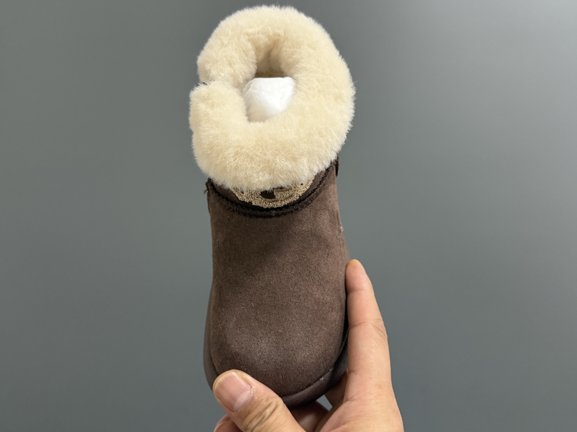 图片[8]-U家新款小土豆中帮雪地靴 尺码：26-37码 超可爱的小土豆🥔 加绒加厚，保暖又舒适❄️ 拉链设计，穿脱方便✌🏻 橡胶耐磨防滑大底✔️-选品中心