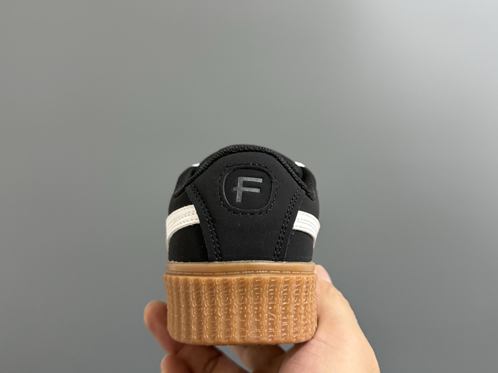 图片[5]-彪M新款儿童饼干松糕鞋休闲鞋 尺码：22-35码 优质反毛皮面料🆕 饼干🍪大底，耐磨防滑👍🏻 附赠一对鞋带扣，穿脱方便✌🏻-选品中心