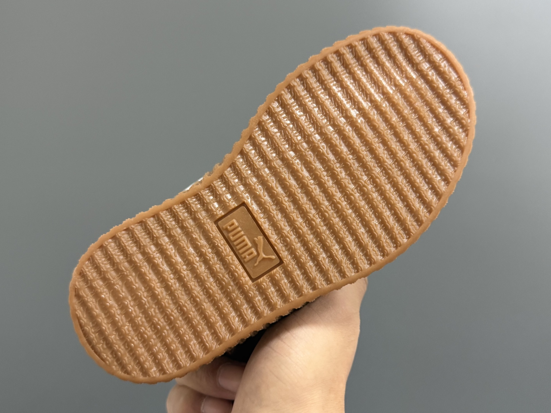 图片[7]-彪M新款儿童饼干松糕鞋休闲鞋 尺码：22-35码 优质反毛皮面料🆕 饼干🍪大底，耐磨防滑👍🏻 附赠一对鞋带扣，穿脱方便✌🏻-选品中心