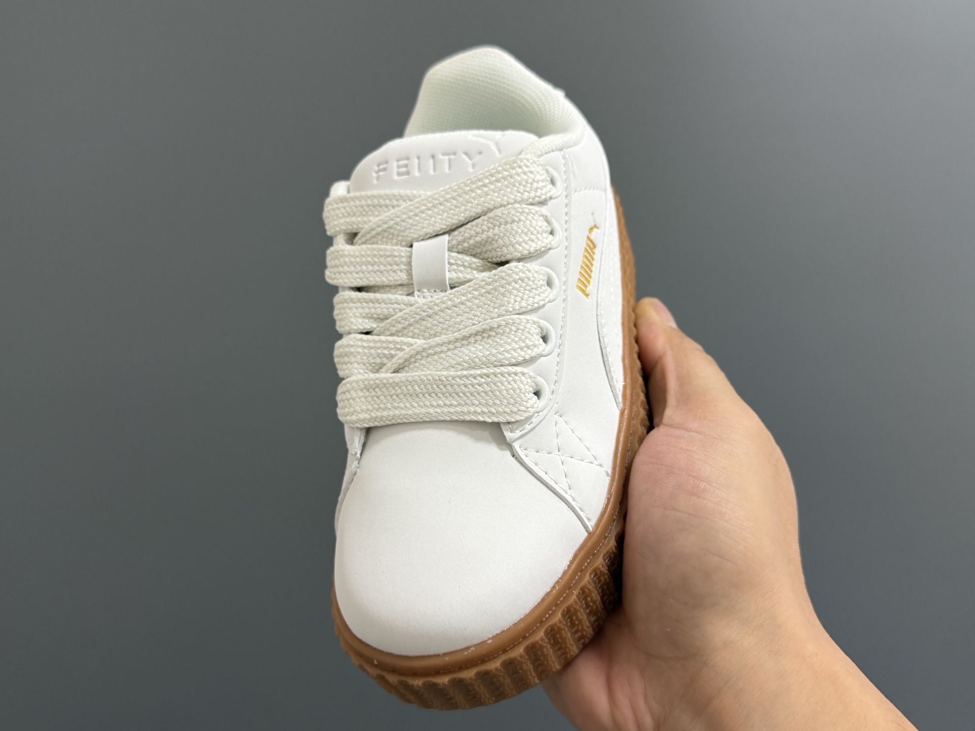 图片[3]-彪M新款儿童饼干松糕鞋休闲鞋 尺码：22-35码 优质反毛皮面料🆕 饼干🍪大底，耐磨防滑👍🏻 附赠一对鞋带扣，穿脱方便✌🏻-选品中心