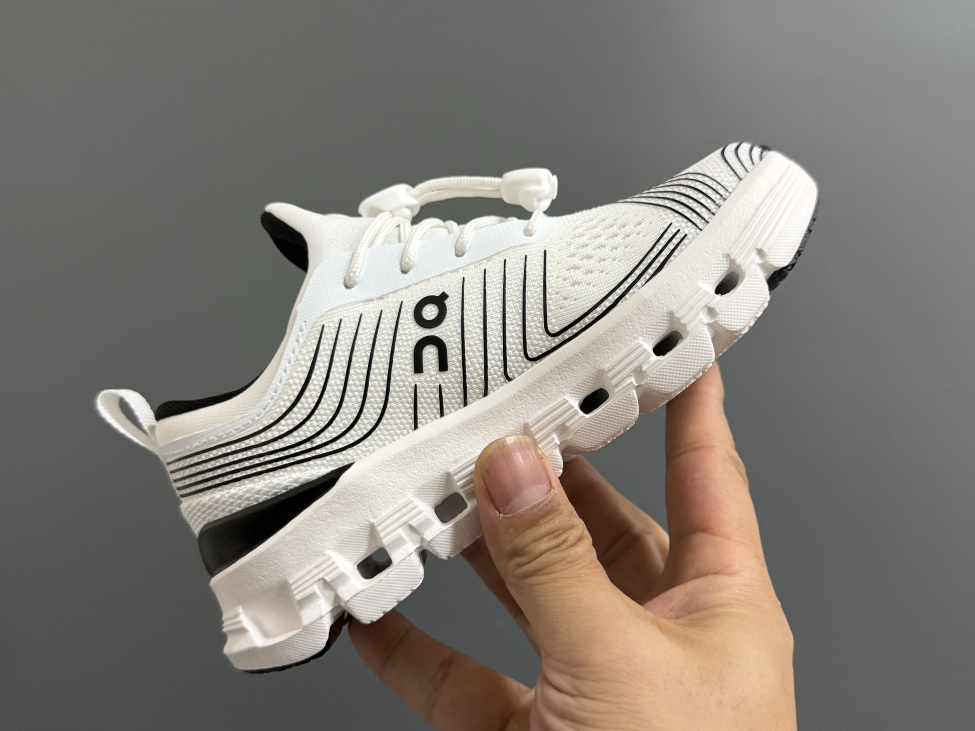 图片[6]-昂家新款Cloud X Z5松紧扣儿童运动鞋 尺码：28-37码 超赞的小众品牌—昂跑云朵系列☁️ 松紧扣设计，一脚蹬款式轻松调节✌🏻 优质面料拼接，质感满满💯 耐磨防滑大底，脚感超赞👍🏻-选品中心