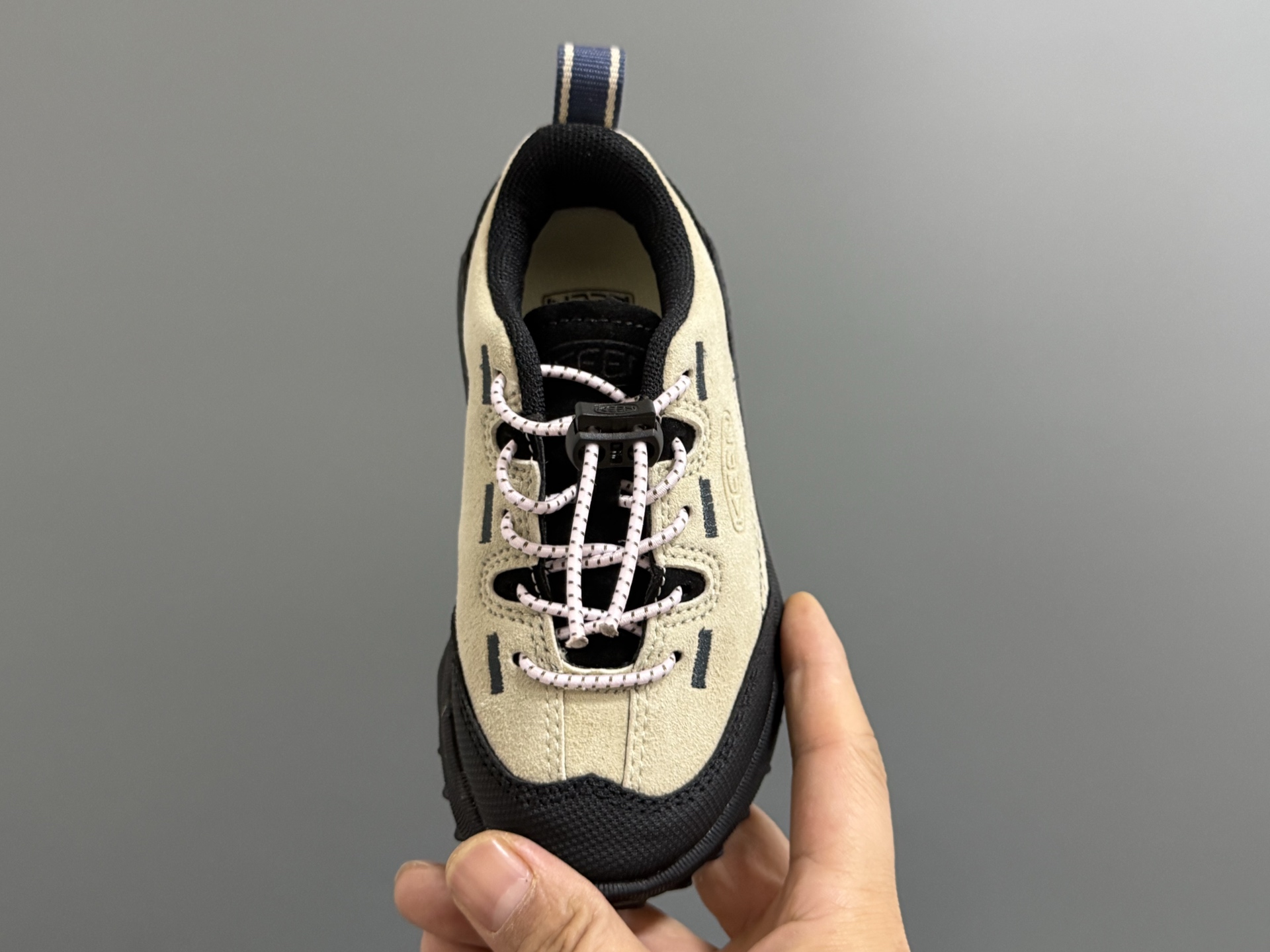 图片[8]-KEE*潮牌新款2515儿童松紧扣儿童户外运动鞋 尺码：24-37码 同步新款🆕 优质皮料拼接☁️ 松紧扣设计✌🏻 橡胶耐磨防滑大底，脚感超赞👍🏻-选品中心