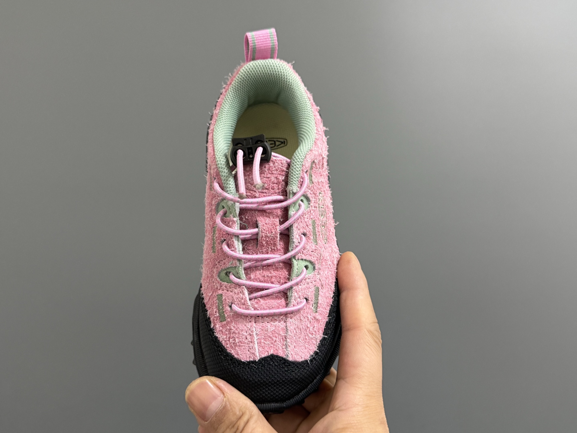 图片[7]-KEE*潮牌新款2515儿童松紧扣儿童户外运动鞋 尺码：24-37码 同步新款🆕 优质皮料拼接☁️ 松紧扣设计✌🏻 橡胶耐磨防滑大底，脚感超赞👍🏻-选品中心