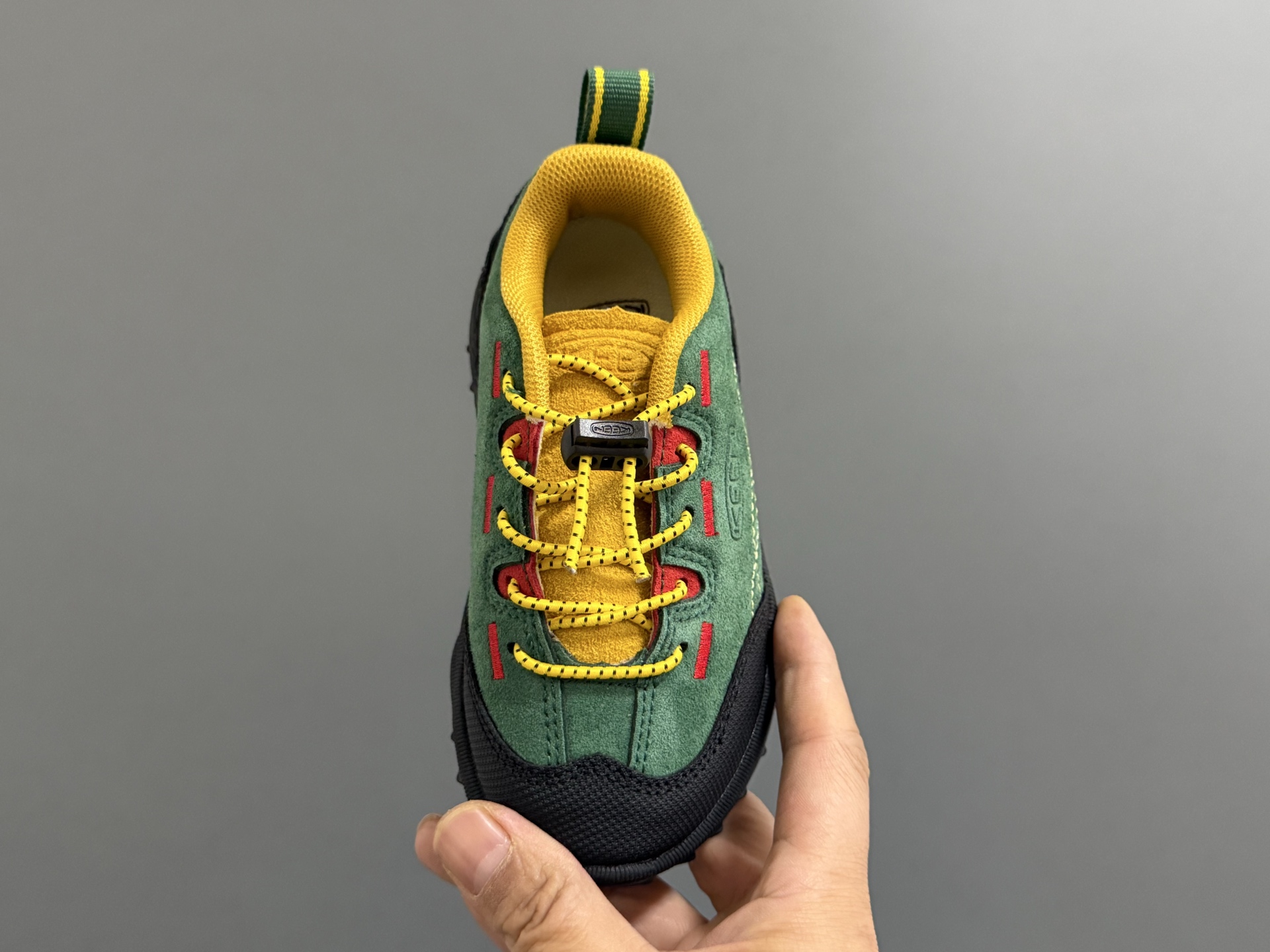 图片[7]-KEE*潮牌新款2515儿童松紧扣儿童户外运动鞋 尺码：24-37码 同步新款🆕 优质皮料拼接☁️ 松紧扣设计✌🏻 橡胶耐磨防滑大底，脚感超赞👍🏻-选品中心