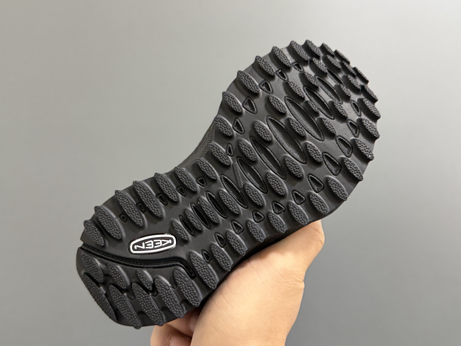 图片[5]-KEE*潮牌新款2515儿童松紧扣儿童户外运动鞋 尺码：24-37码 同步新款🆕 优质皮料拼接☁️ 松紧扣设计✌🏻 橡胶耐磨防滑大底，脚感超赞👍🏻-选品中心