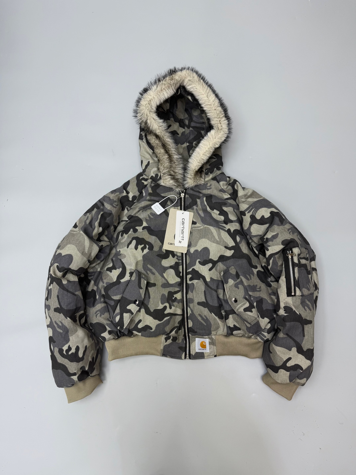 _dmA9sRKyHOvnRuPkQYhLIaZ8Nq1QfqLkbn0cFaQ