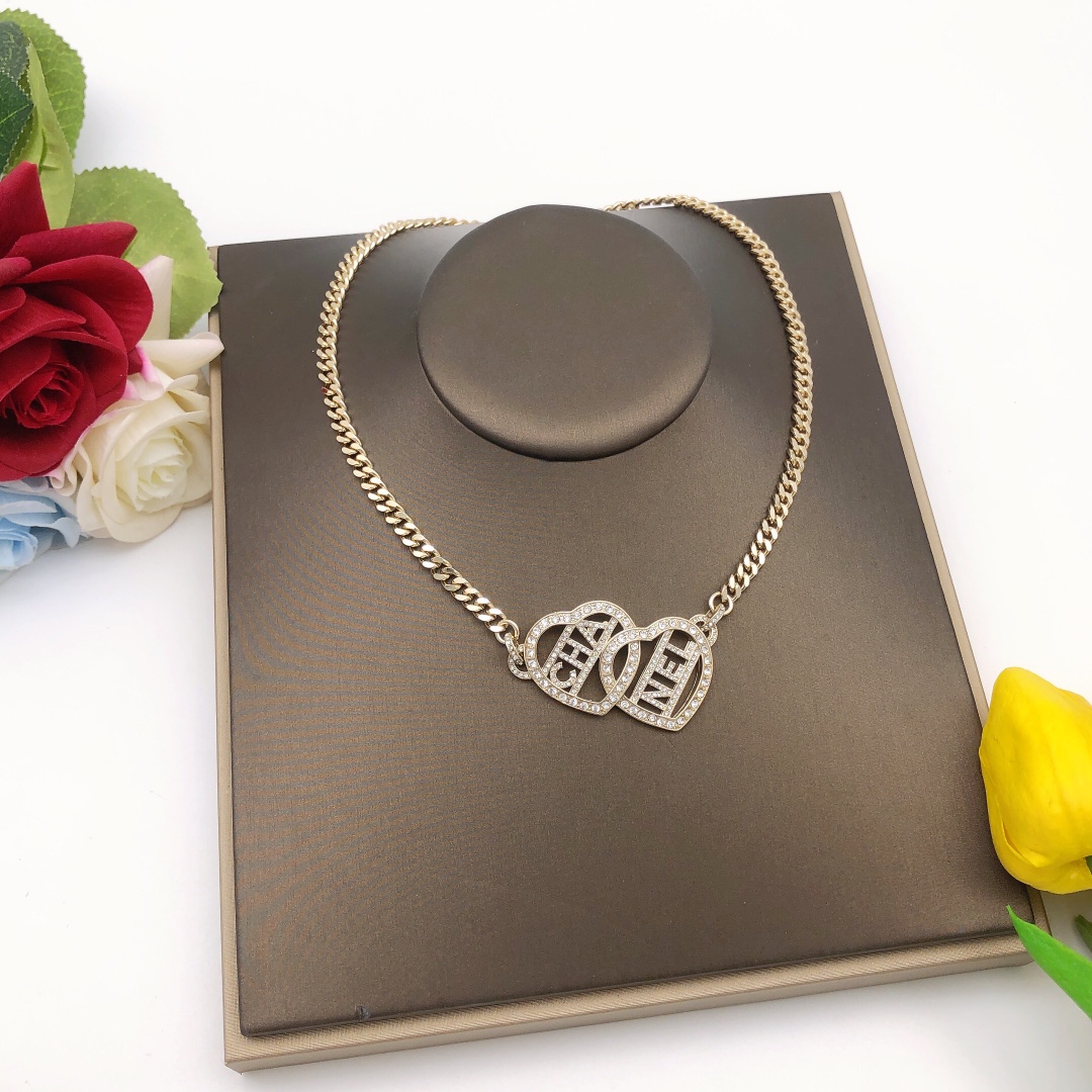 Jacquemus Haute Couture Haute Couture Fine Jewelry Necklace Bracelet 9