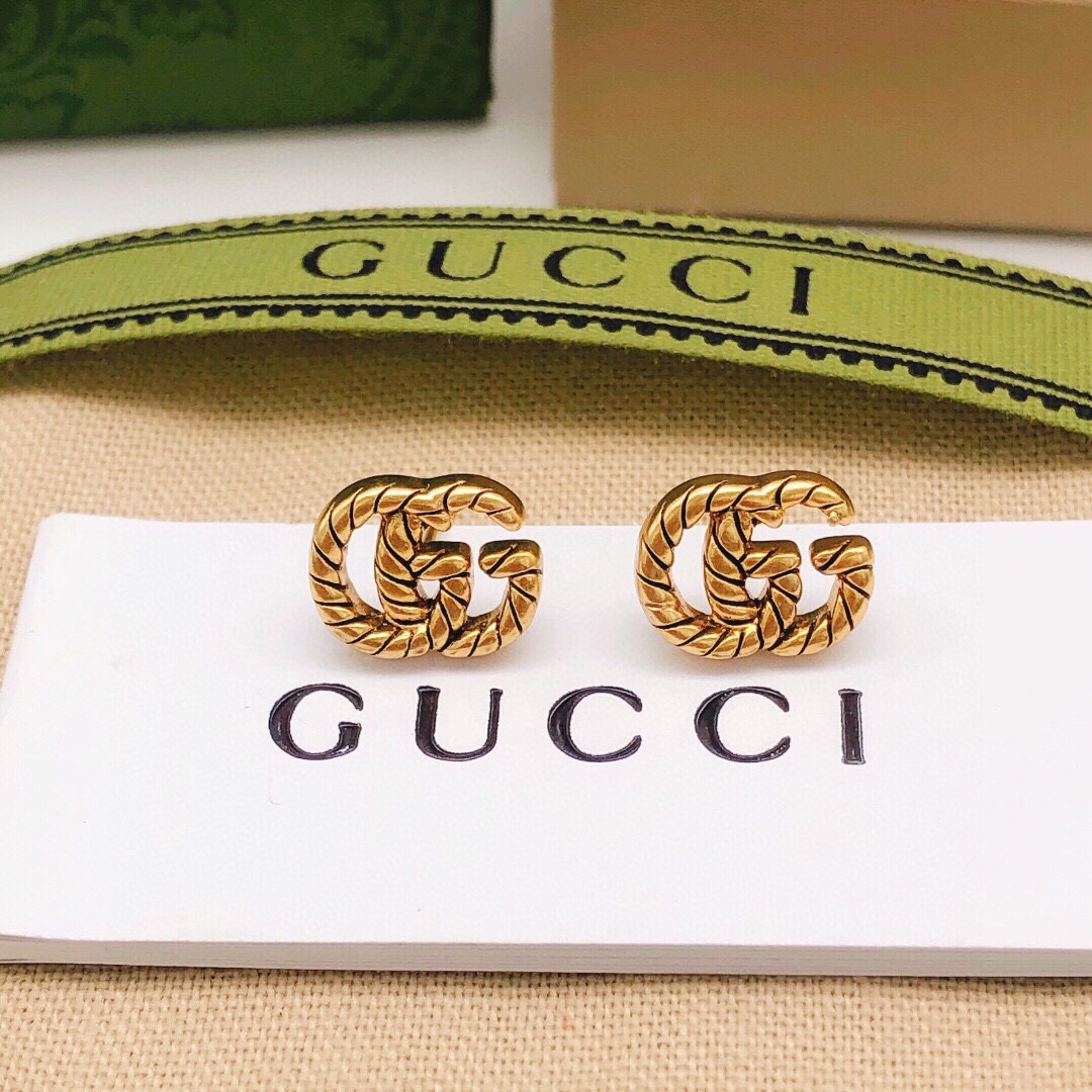 NO:111748,Number GED0147 Gucci Double GG earrings mini twists, jewelry boutique, gucci19860909编号GED0147 古驰双GG 耳钉迷你麻花,饰品精品,gucci,Jewelry