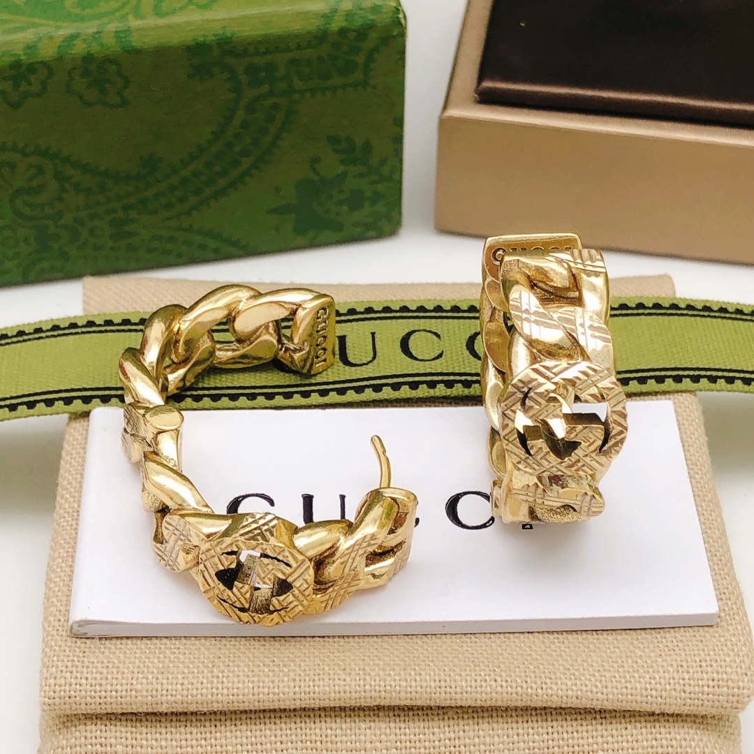 编号GED0216
 【gucc*最新款🆕🆕圆形月亮耳勾】一致专柜🆕黄铜材质