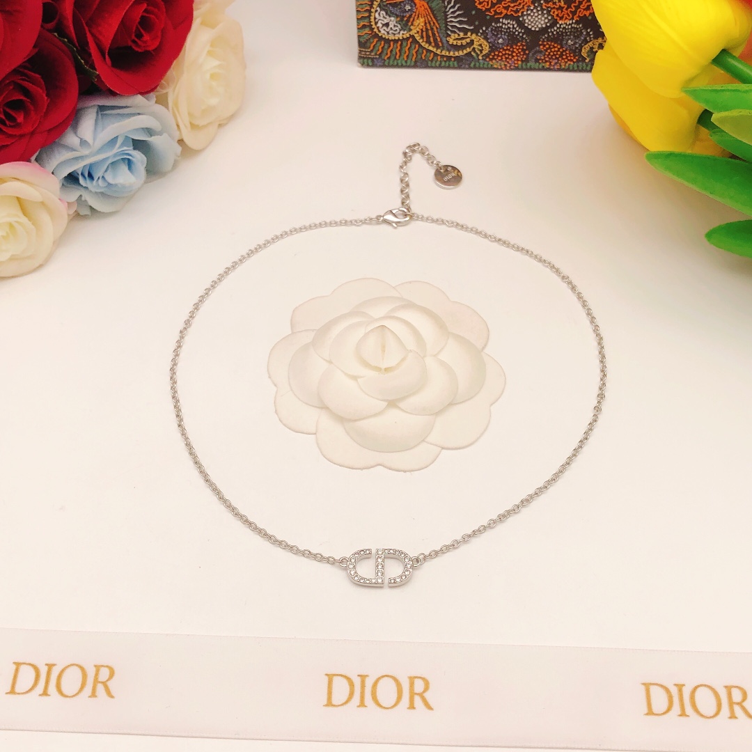 编号DXL0171 【dio*最新款🆕🆕CD迷你项链银色】一致专柜🆕黄铜材质