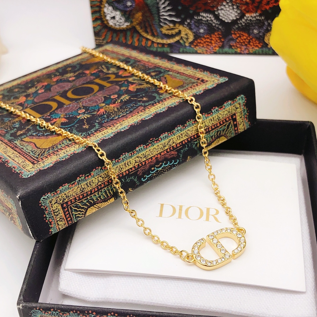 New Designer Replica
 Dior Jewelry Necklaces & Pendants Gold Yellow Brass Mini