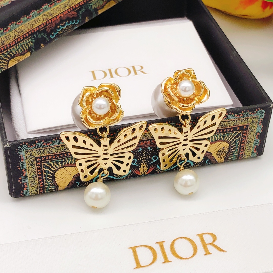 Chanel Haute Joaillerie Fine Jewelry Earrings Necklace Ring Ref 7