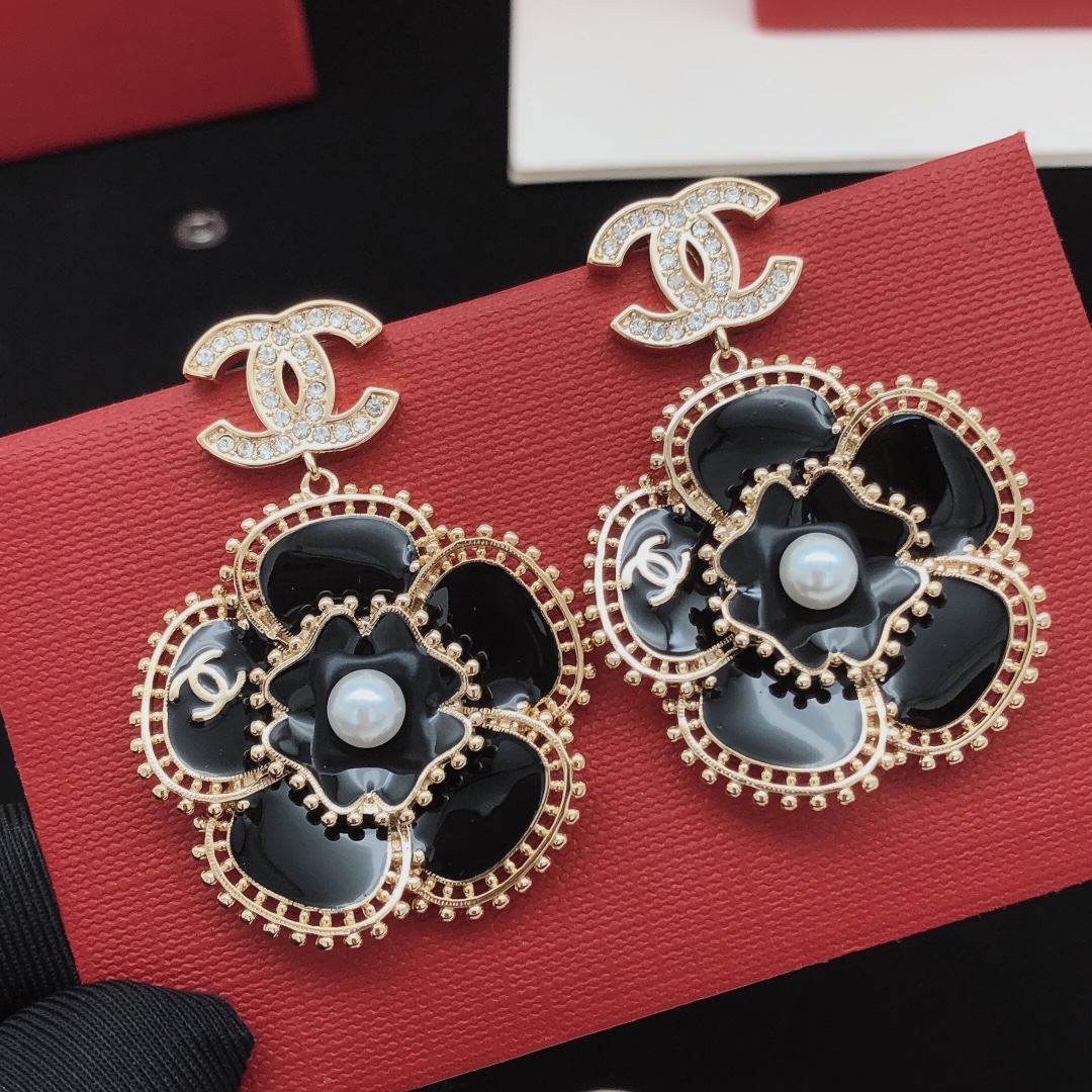 NO:107271,Number XED0584 [ch*nel latest black camellia earrings] consistent ZP brass material, jewelry quality19860909编号XED0584【ch*nel最新款黑色山茶花耳钉】一致ZP黄铜材质,饰品精品,Jewelry