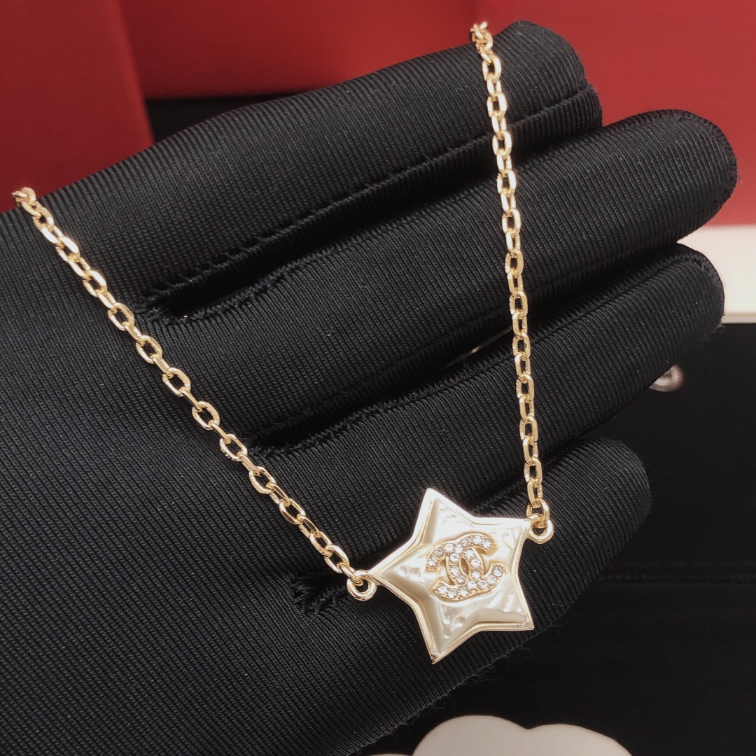 Bottega Veneta Haute Couture Haute Couture Fine Jewelry Necklace 8