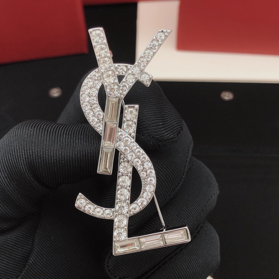 Yves Saint Laurent Gioielleria Spilla Argento Con diamanti