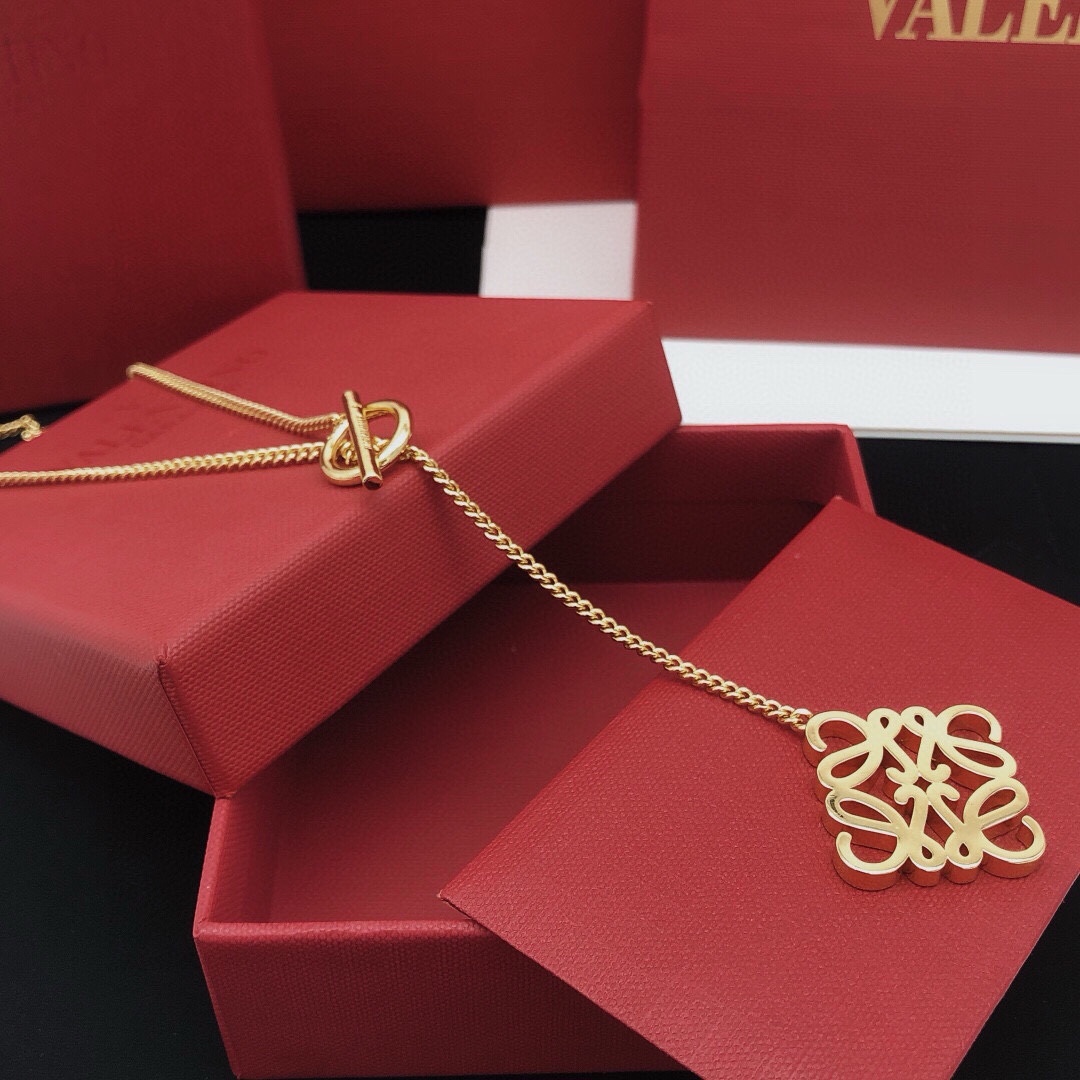 NO:105364,Number LYWXL0008 [Luoyiwei* Latest Necklace] Consistent ZP brass material, jewelry quality, loewe, necklace19860909编号LYWXL0008【罗意威*最新款项链】一致ZP黄铜材质,饰品精品,loewe,necklace,Jewelry