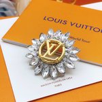 Louis Vuitton Jewelry Brooch Yellow Brass