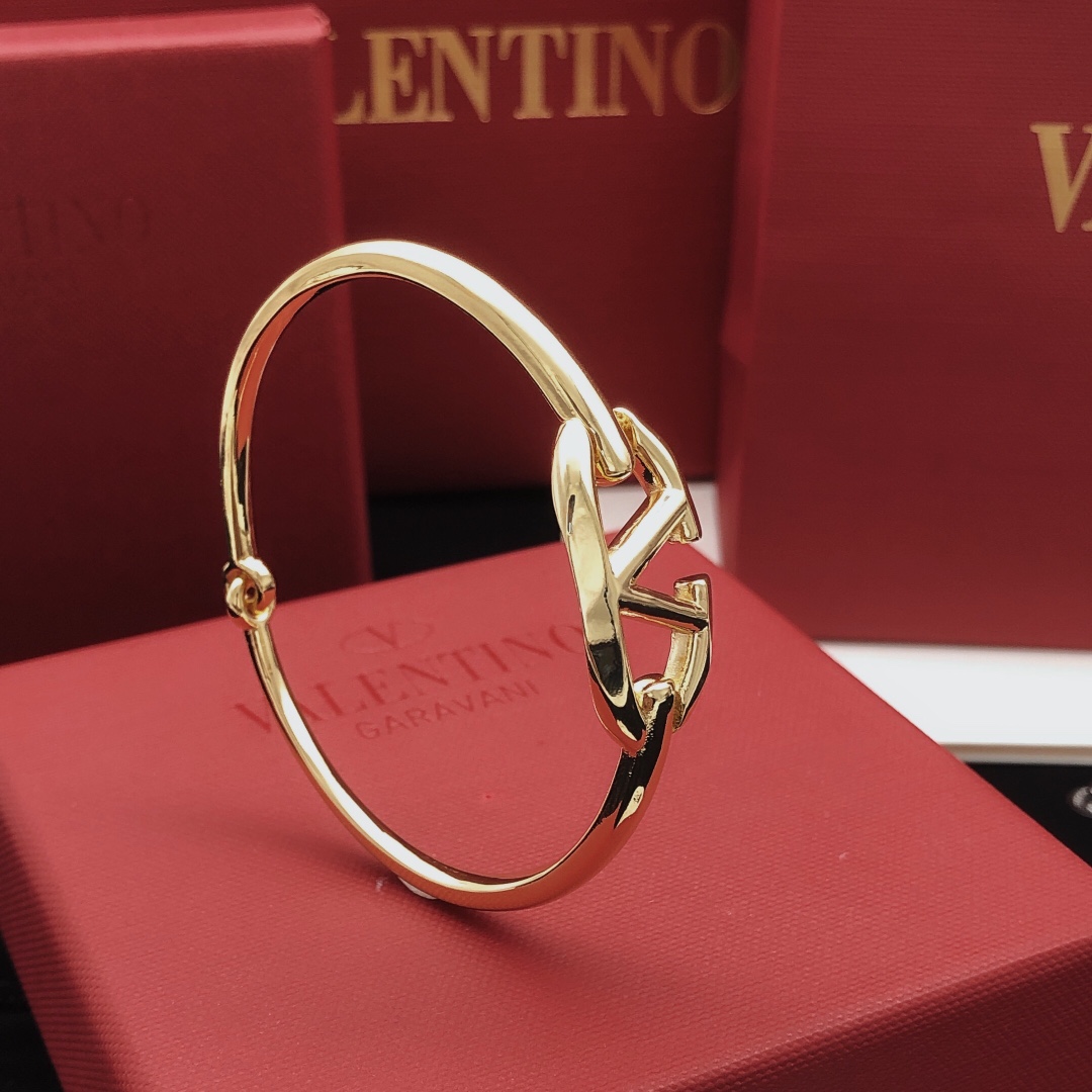 Número VSZ0019 【ValenTi*o último modelo🆕🆕 pulsera lisa】 consistente con ZP, material de latón