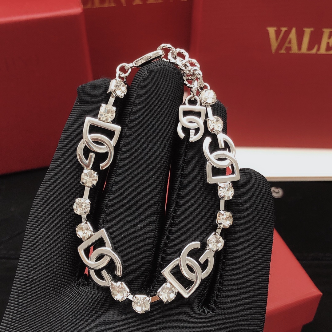 Louis Vuitton Haute Couture Haute Couture Fine Jewelry Necklace Bracelet 3