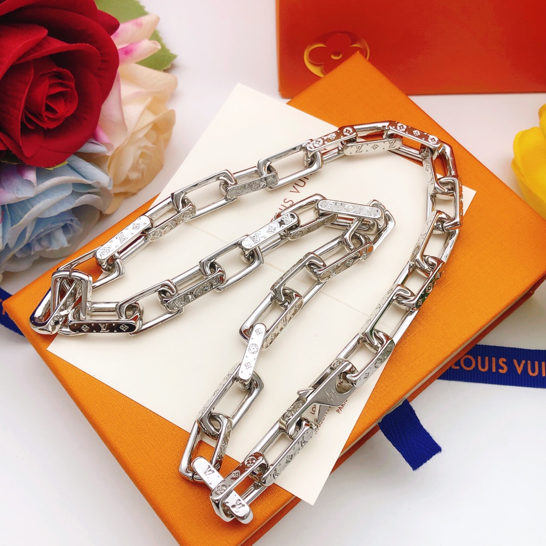 Louis Vuitton Nieuw
 Sieraden Kettingen&hangers Geel Messing