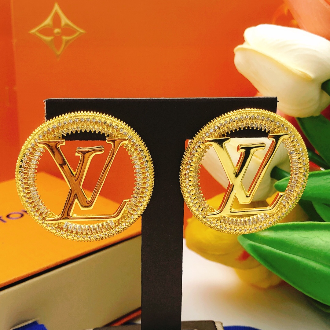 编号LED0185 【Lv*最新款🆕🆕圆形耳环】一致专柜🆕黄铜材质