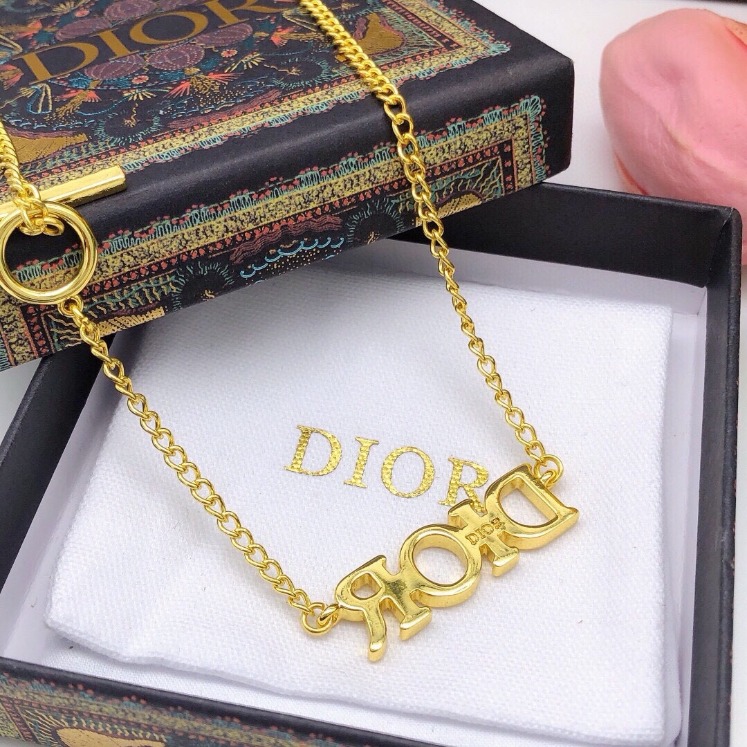 dio*最新款🆕🆕光面字母项链】一致ZP黄铜材质 3