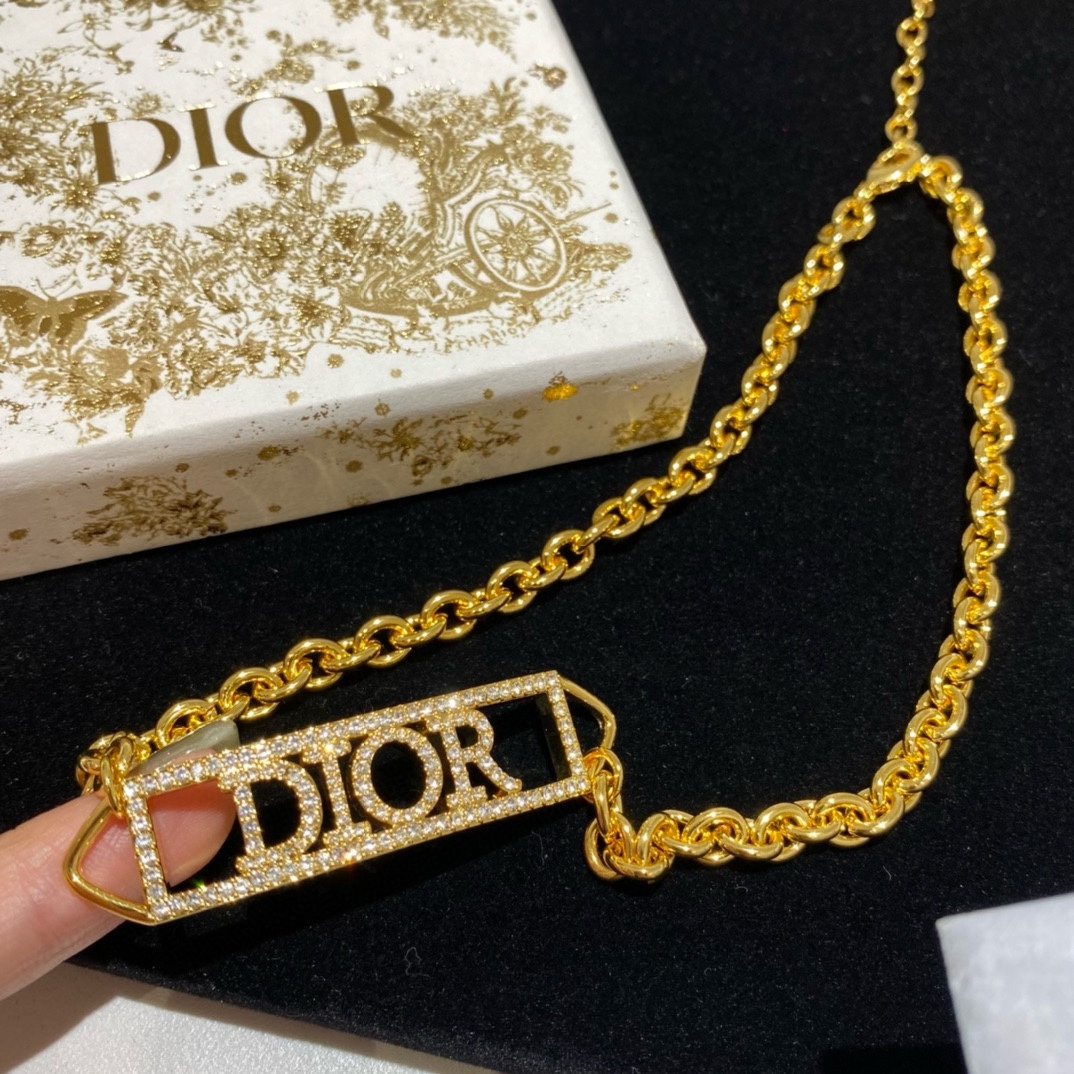 Luxury luxury necklace 4