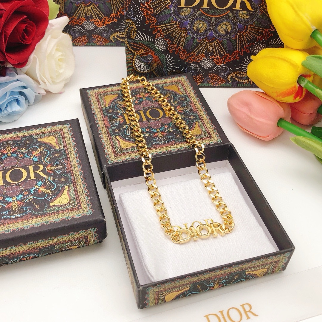 编号DXL0082
 【dio*最新款🆕🆕dior字母项链光面】一致专柜🆕黄铜材质