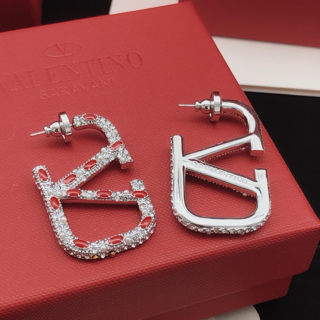 Chanel Haute Joaillerie Fine Jewelry Earrings Necklace Ring Ref 2