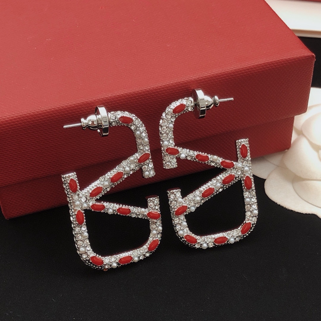 Chanel Haute Joaillerie Fine Jewelry Earrings Necklace Ring Ref 9