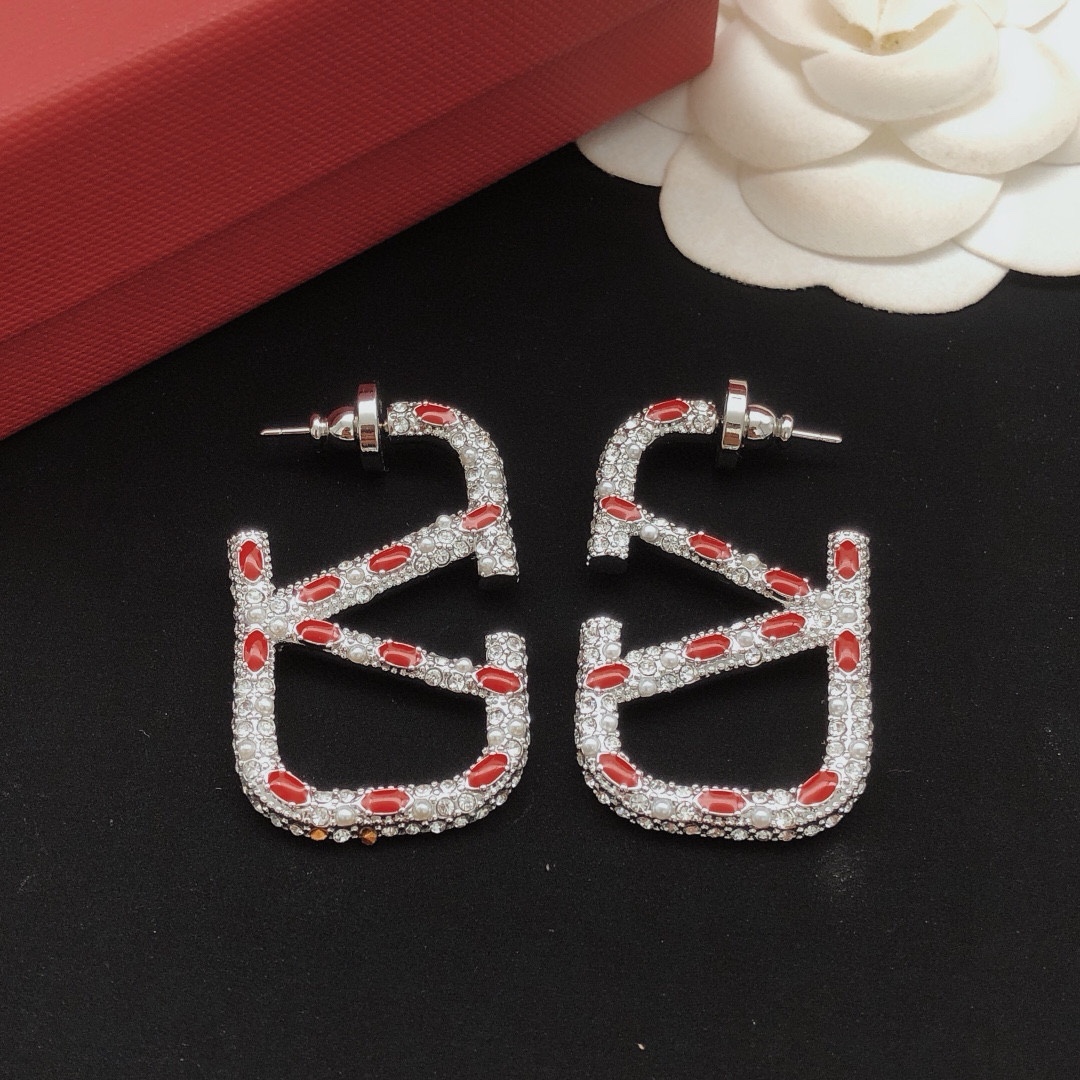Chanel Haute Joaillerie Fine Jewelry Earrings Necklace Ring Ref 8