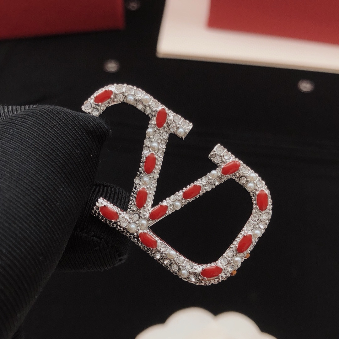 Chanel Haute Joaillerie Fine Jewelry Earrings Necklace Ring Ref 4