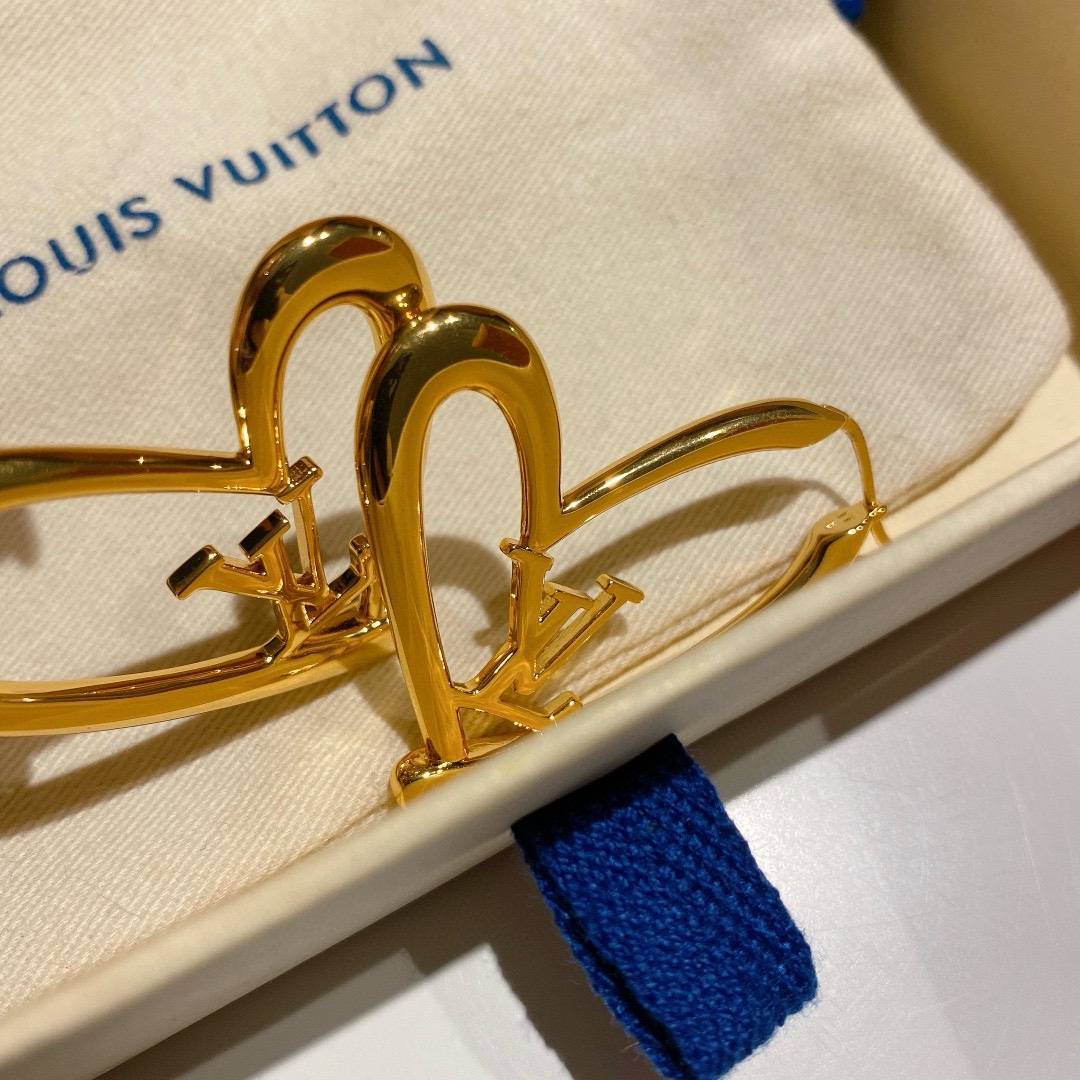 Louis Vuitton Haute Joaillerie Fine Jewelry Earrings Necklace Ring Ref 3