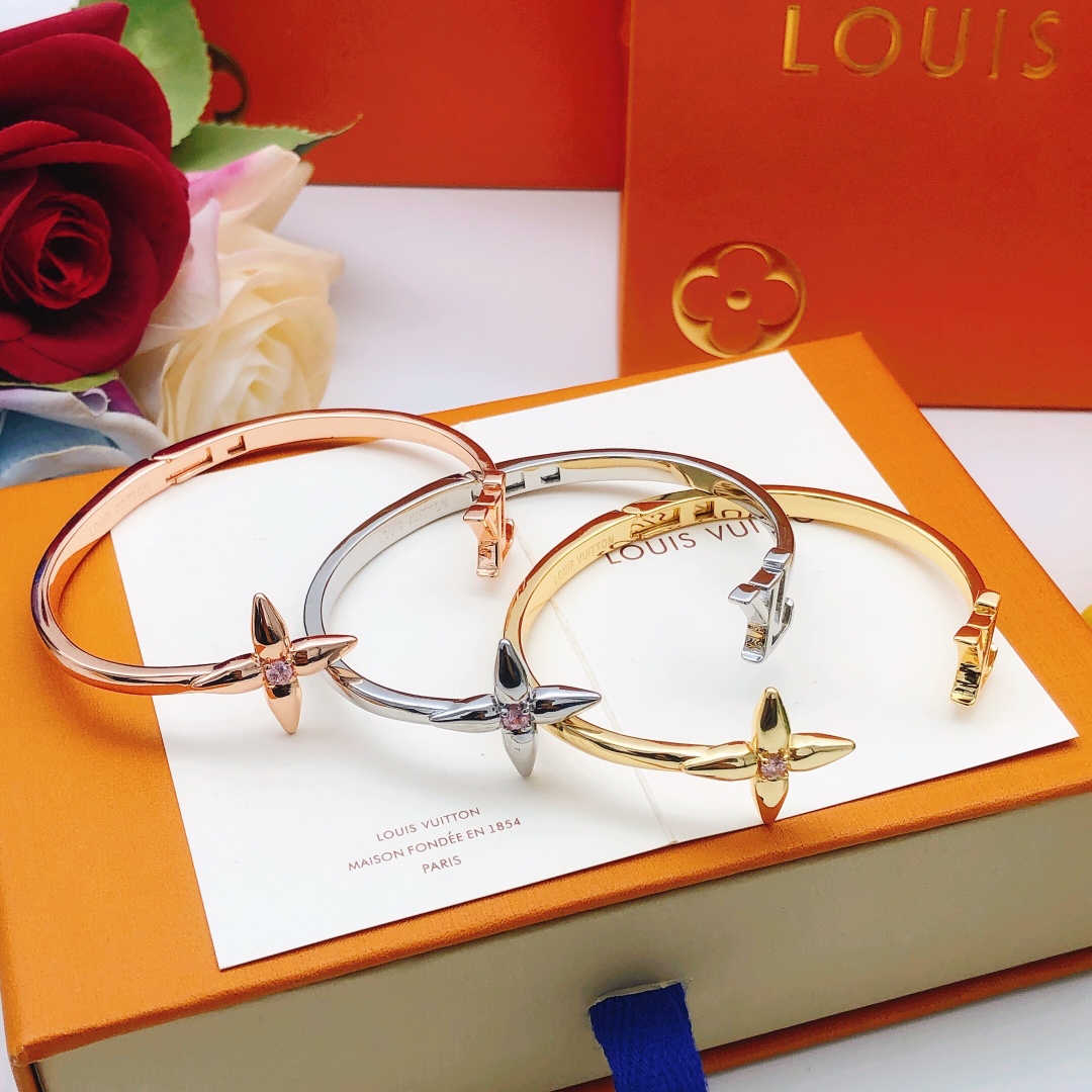 Louis Vuitton Haute Couture Haute Couture Fine Jewelry Necklace Bracelet 6