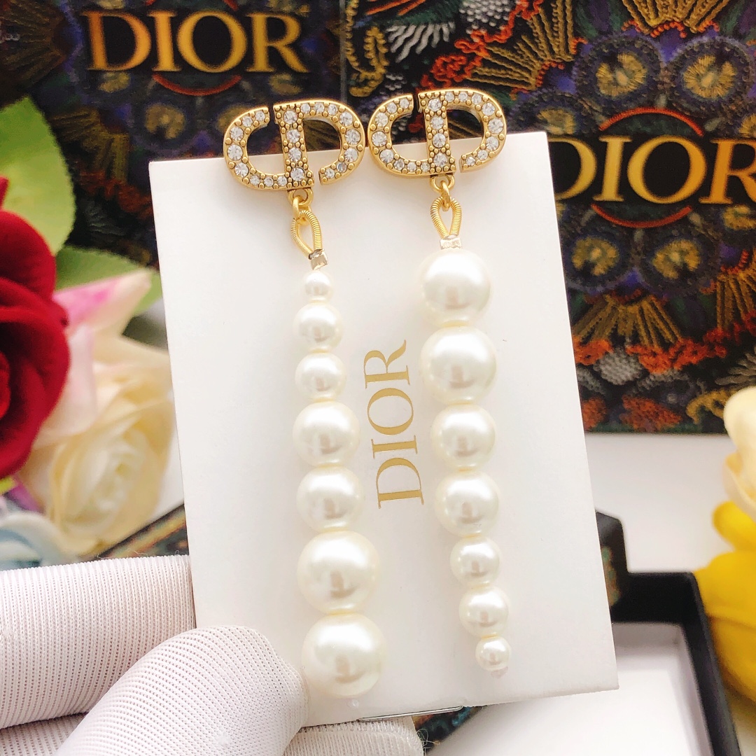 NO:104871,Number DED0373 [dio* latest pearl tassel earrings] consistent ZP brass material, jewelry quality, dior19860909编号DED0373【dio*最新款珍珠流苏耳钉】一致ZP黄铜材质,饰品精品,dior,Jewelry