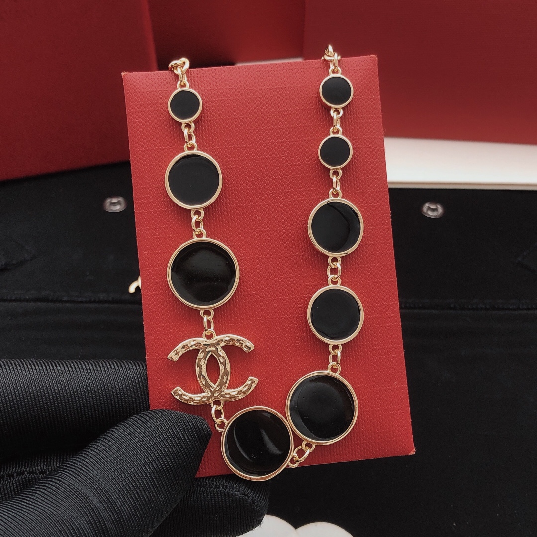Chrome Hearts ch*nel最新款