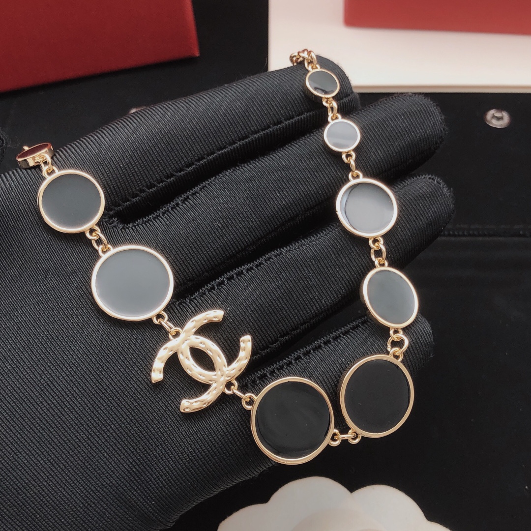 Chrome Hearts ch*nel最新款